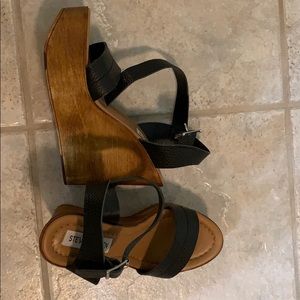 Steve Madden Belma wedge sandal